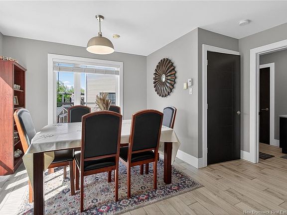 5th image of 52 Timandra Cres