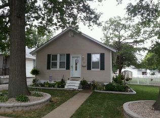 416 N 2nd St, Dupo, IL 62239
