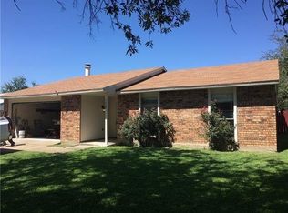 7429 Chelmsford Pl, North Richland Hills, TX 76182