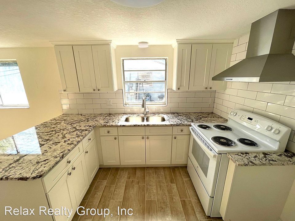 1st image of 1103 33rd Ave W #10086745