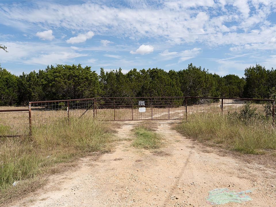 1st image of 1934 Live Oak Cemetery Rd
