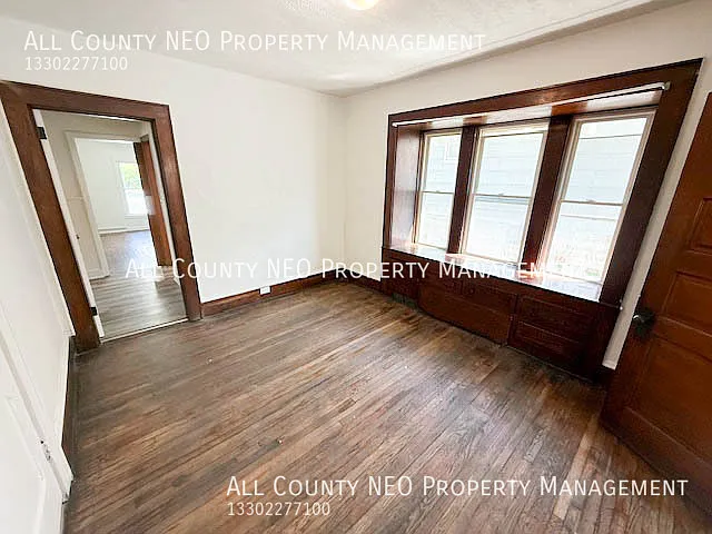 859 Brown St #DOWN — Photo 14