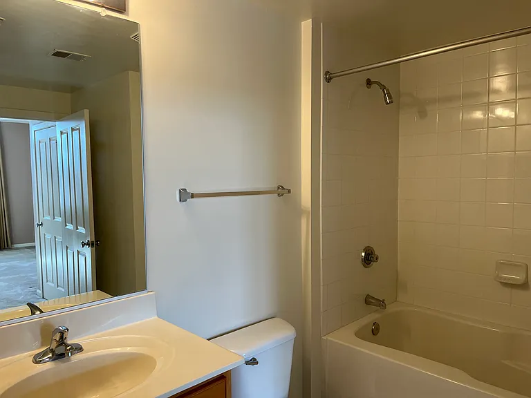 4480 Market Commons Dr #511 — Photo 9