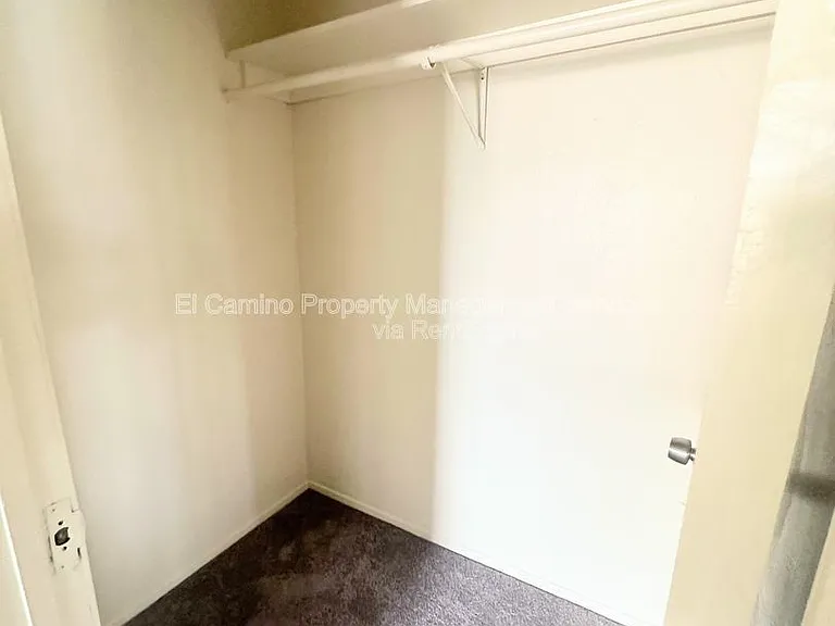 11140 Duncan Ave #A — Photo 11