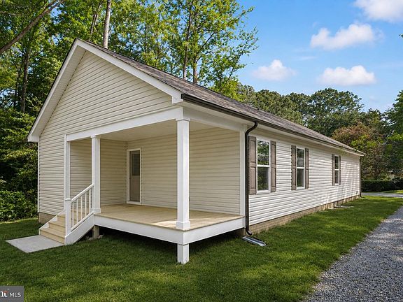 3rd image of 803 Albrough Blvd
