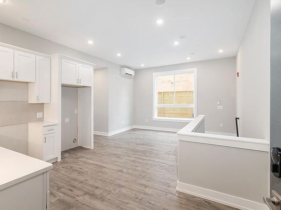 5th image of 2209 N Broad St #101