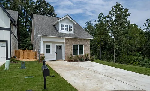 168 Patton Way Photo 1