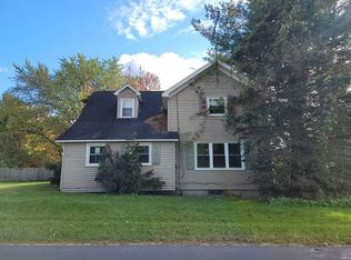 23 Cemetery St, Altmar, NY 13302