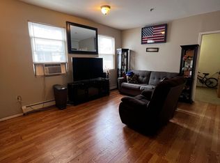98 Walnut St, Nutley, NJ 07110