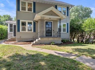 1654 James Ave, Saint Paul, MN 55105