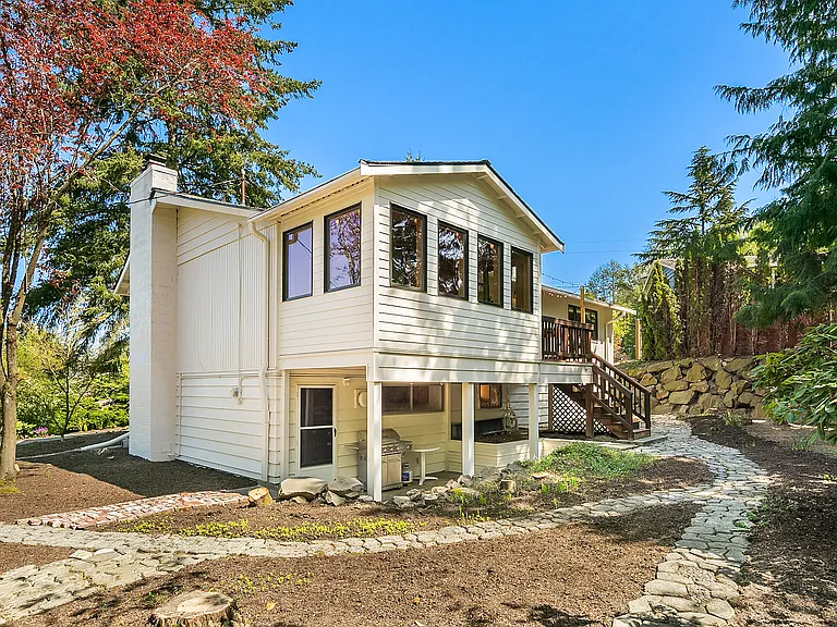 7801 SE 37th St — Photo 30
