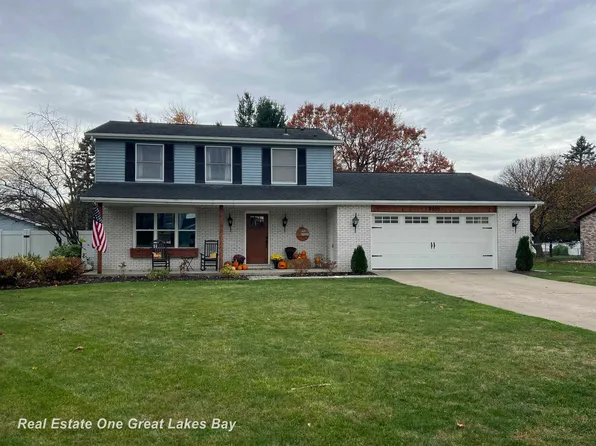 7655 Laurie Ln N, Saginaw, MI 48609