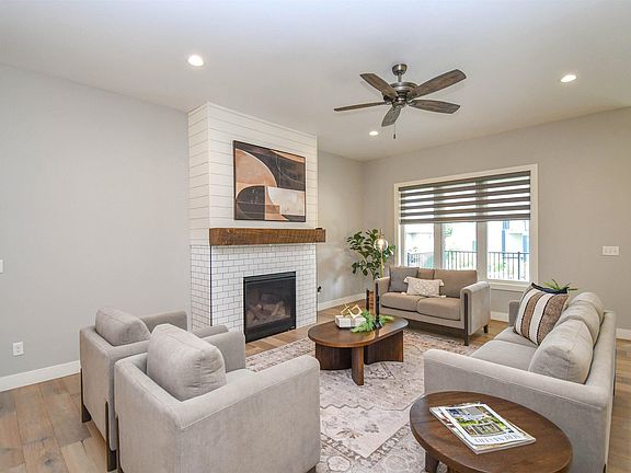5th image of S Ballymore Cir