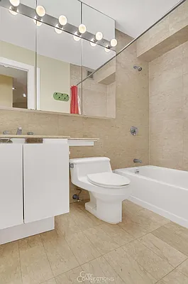 Rented by City Connections Realty | media 8