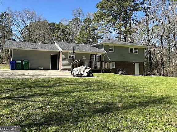3rd image of 2529 Rockknoll Dr