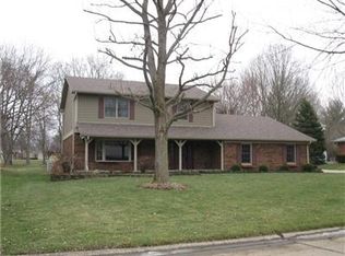 151 N Windsong Ln, Greenwood, IN