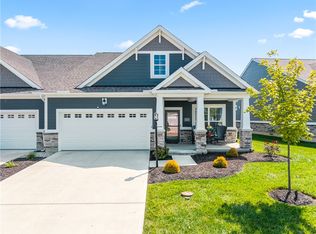 1621 Glade Valley Dr, Dayton, OH 45458