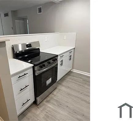 1850 N Congress Ave #207 — Photo 6