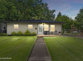 9923 Appollo Ln, Louisville, KY 40272