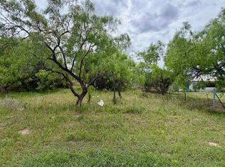 129 Fawn St, Kingsland, TX 78639