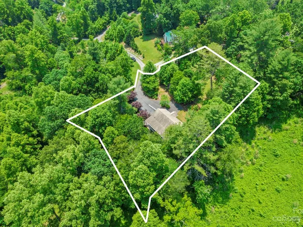 284 Arrowood Corner Rd #4 & 5, Mars Hill, NC 28754