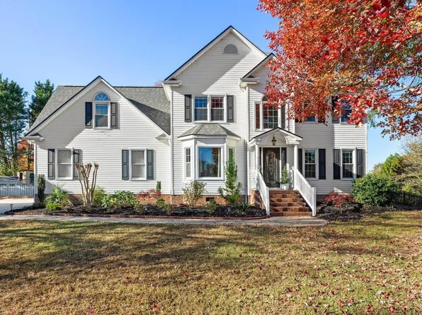 16 Stone Mill Ct, Taylors, SC 29687