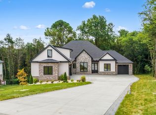 222 Yona Way, Tellico Plns, TN 37774