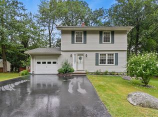 65 Southwick St, Fitchburg, MA 01420