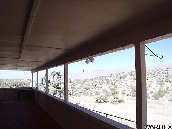 5th image of 1486 W Cathedral Dr