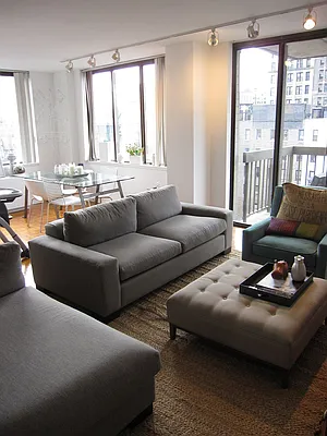 Rented by Newell and Assoc. | media 10