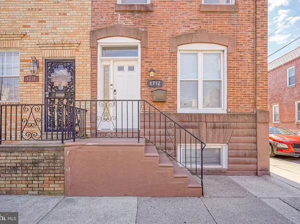 1712 Wolf St, Philadelphia, PA 19145