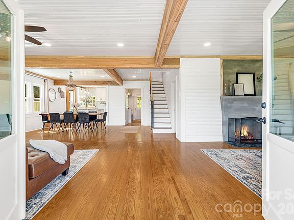 5th image of 356 Joe Payne Rd