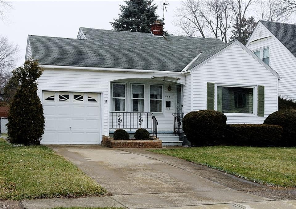 1st image of 465 11th St