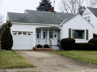 465 11th St, Elyria, OH 44035