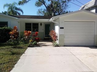 5767 Rio Dr, New Port Richey, FL 34652