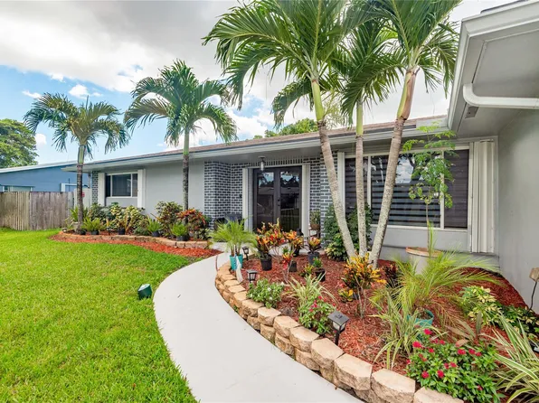 7410 NW 13th Court, Plantation, FL 33313