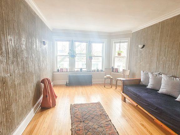 5th image of 1634 W Granville Ave #6205-2