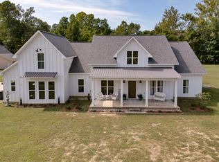 135 Boundary Line Dr, Vicksburg, MS 39180