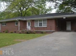 146 Davis Dr, Cartersville, GA 30120