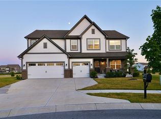 12097 Lantana Ln, Fishers, IN 46040
