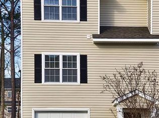 4145 Perrine St, Charleston, SC 29414