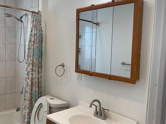 5th image of 275 N 12th St #275