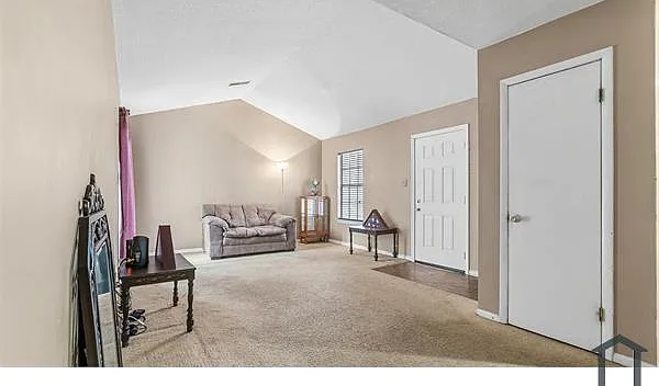 317 Valley Crest Dr #317 — Photo 4