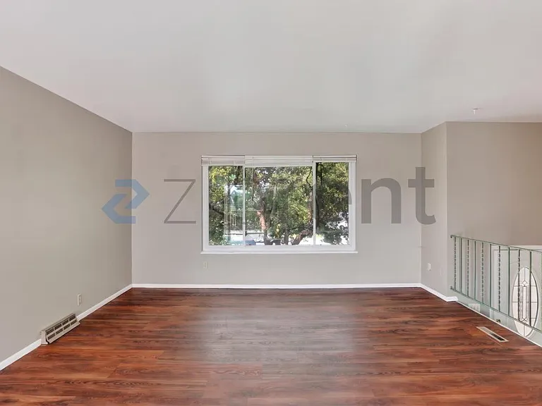 1804 S Whitcomb St — Photo 6