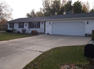 336 Clay St, Wrightstown, WI 54180