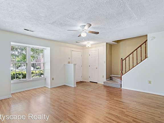 3rd image of 4906 Donegal Trace Ct