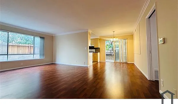 2 bed, $2,795 — Photo 2