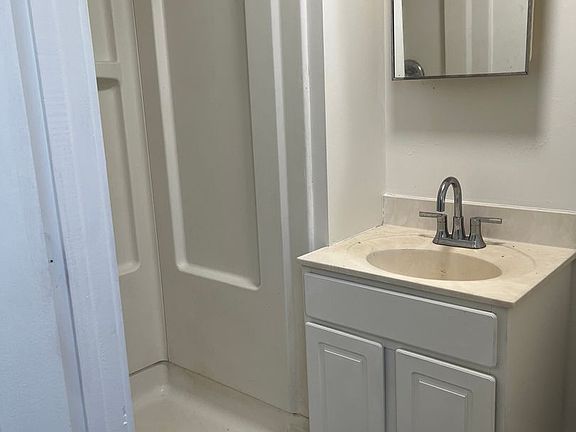 2nd image of 404-412 Baltimore Pike Unit 34