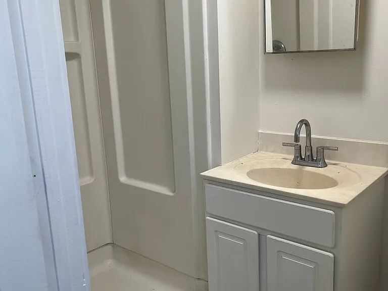 404-412 Baltimore Pike #34 — Photo 2