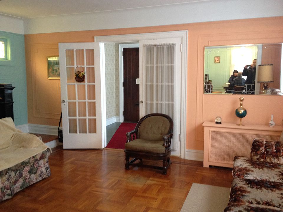 2nd image of 1409 Edison Ave